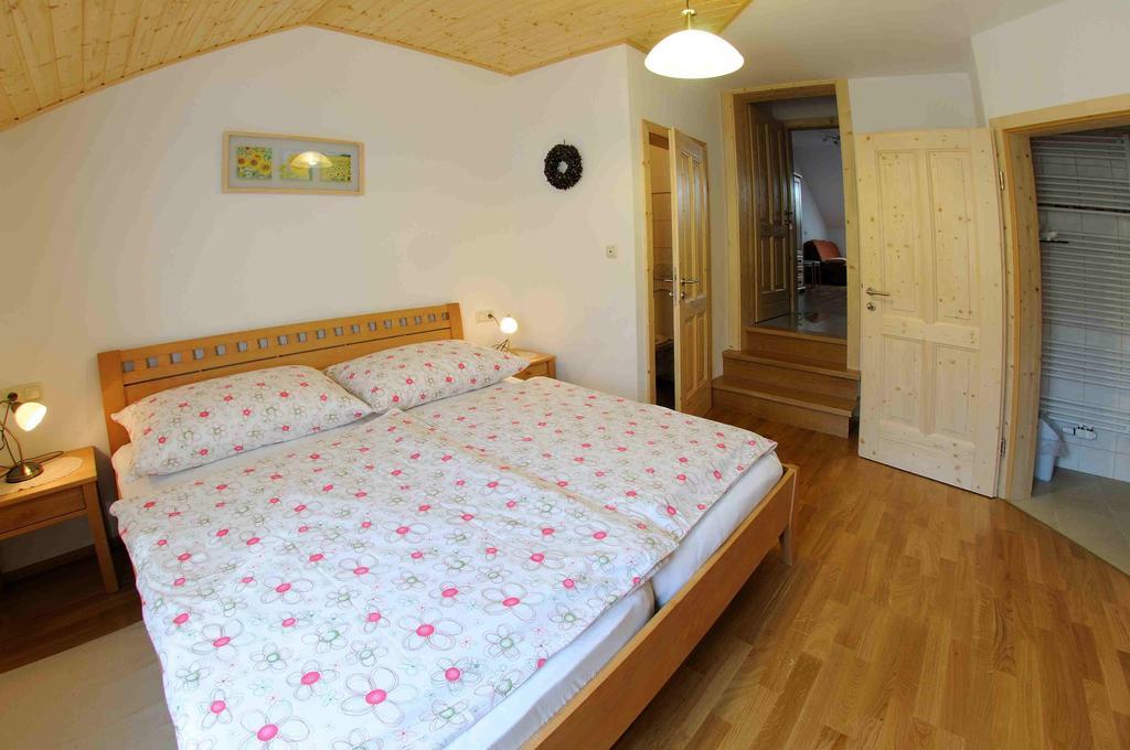 Einkehrhof Poggau Apartment Reinsberg Room photo